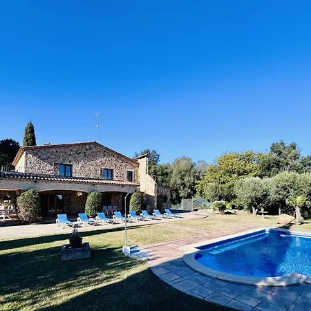 Boira Costabravasi Hébergement de vacances *